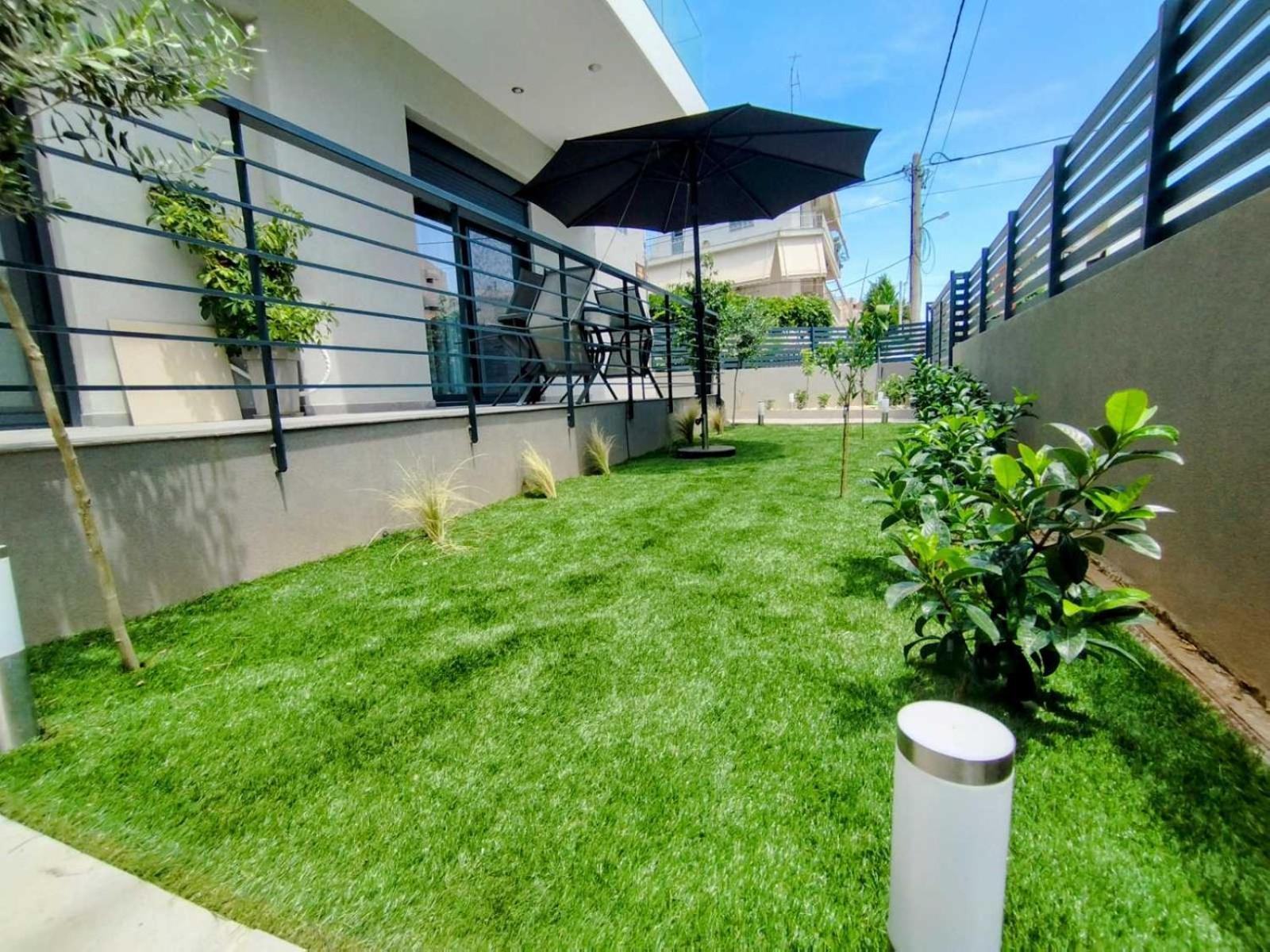 Floral Home 1 - Ground Floor Apt With Courtyard And Private Parking! Aten Exteriör bild